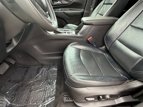 Used 2019 Chevrolet Equinox LT FWD image 13
