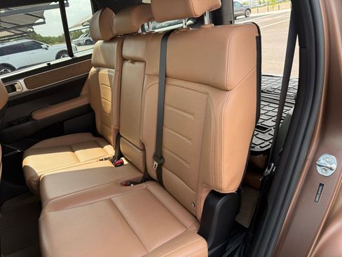 Certified 2024 Hyundai Santa Fe Limited FWD image 23