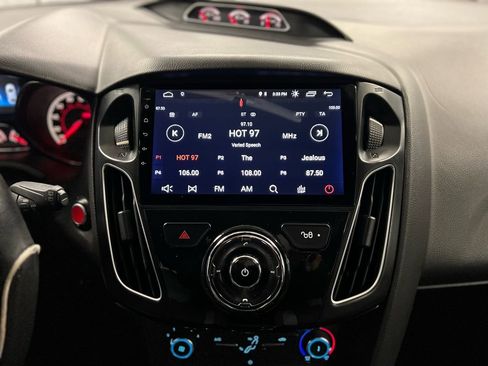 Used 2016 Ford Focus ST image 29