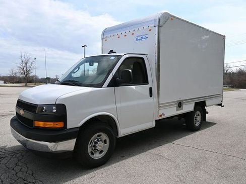 New 2026 Chevrolet Express 3500 w/ Power Convenience Package image 12