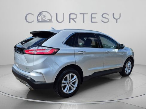 Used 2019 Ford Edge SEL w/ Equipment Group 201A FWD image 5