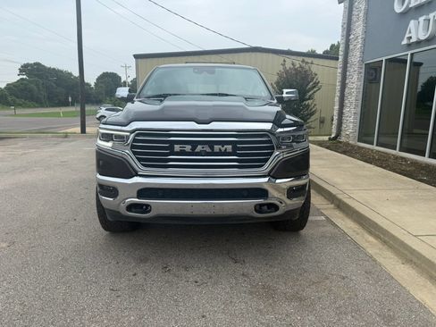 Used 2019 RAM 1500 Limited AWD/4WD image 3