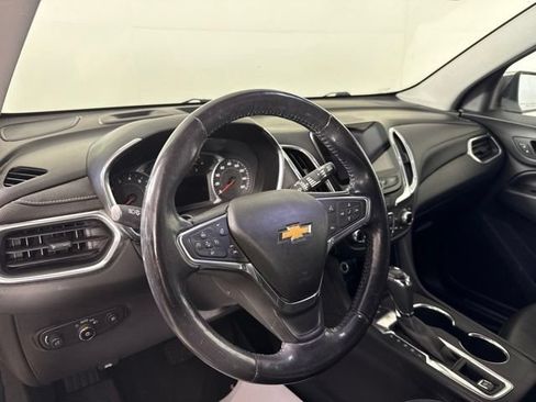 Used 2018 Chevrolet Equinox Premier AWD/4WD image 16