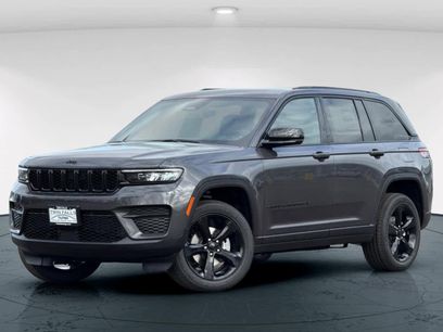 New 2025 Jeep Grand Cherokee Altitude
