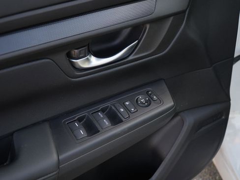 Used 2024 Honda CR-V EX image 12