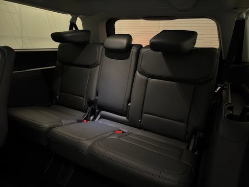 New 2026 Ford Expedition Max Active RWD image 17
