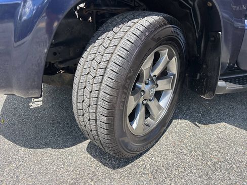 Used 2006 Toyota 4Runner Limited AWD/4WD image 48