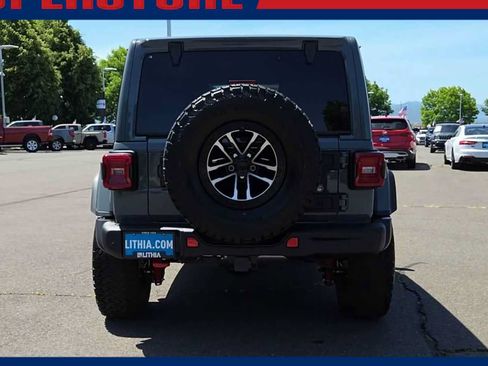 New 2026 Jeep Wrangler Unlimited Rubicon AWD/4WD image 7