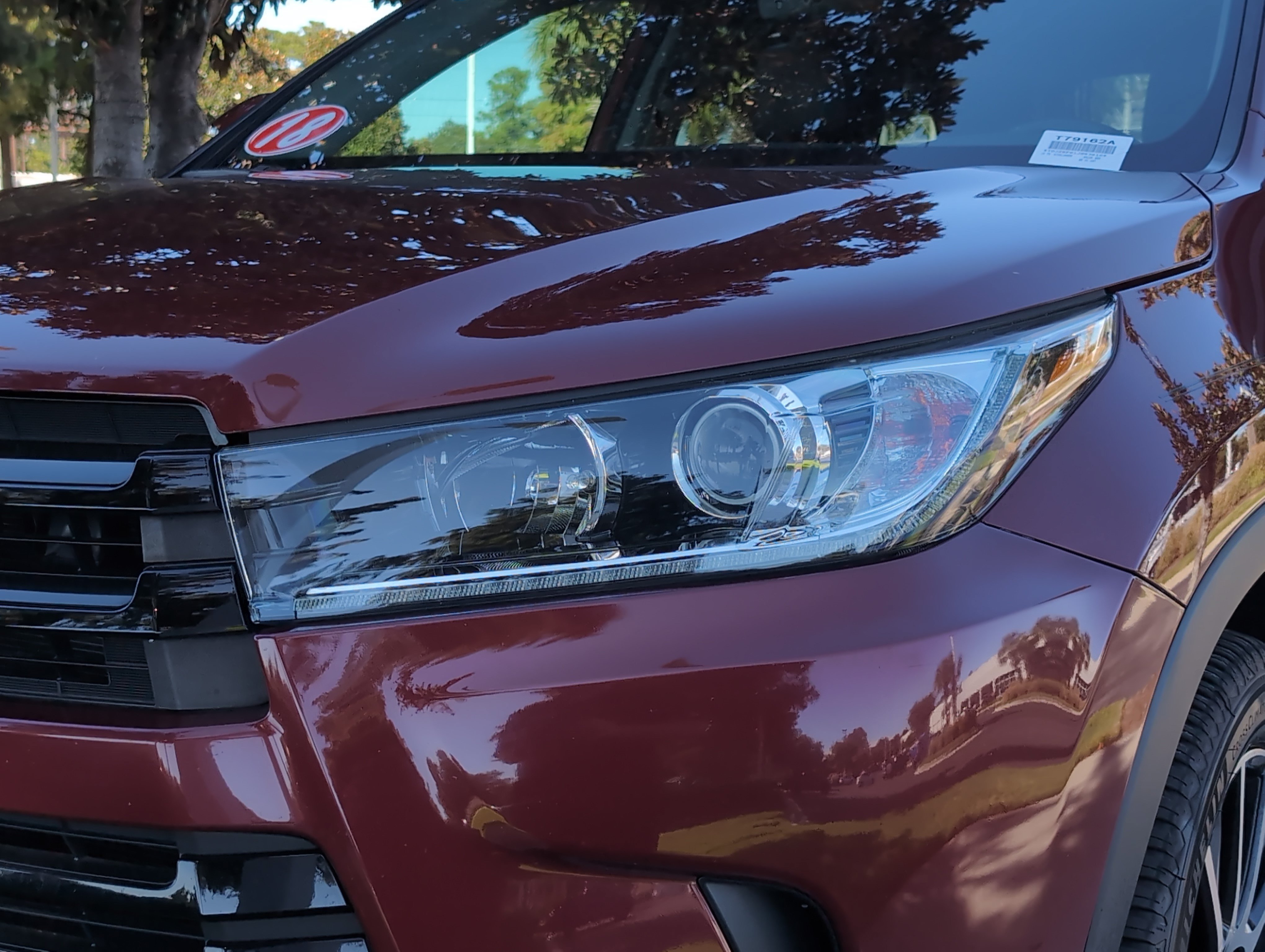 Used 2018 Toyota Highlander SE AWD/4WD image 6