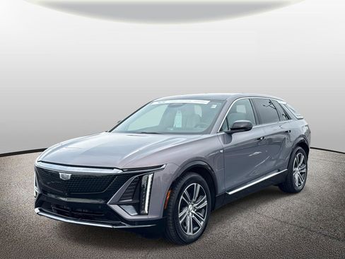 Certified 2024 Cadillac Lyriq Luxury image 1