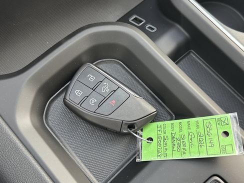 New 2026 GMC Sierra 2500 Denali image 31