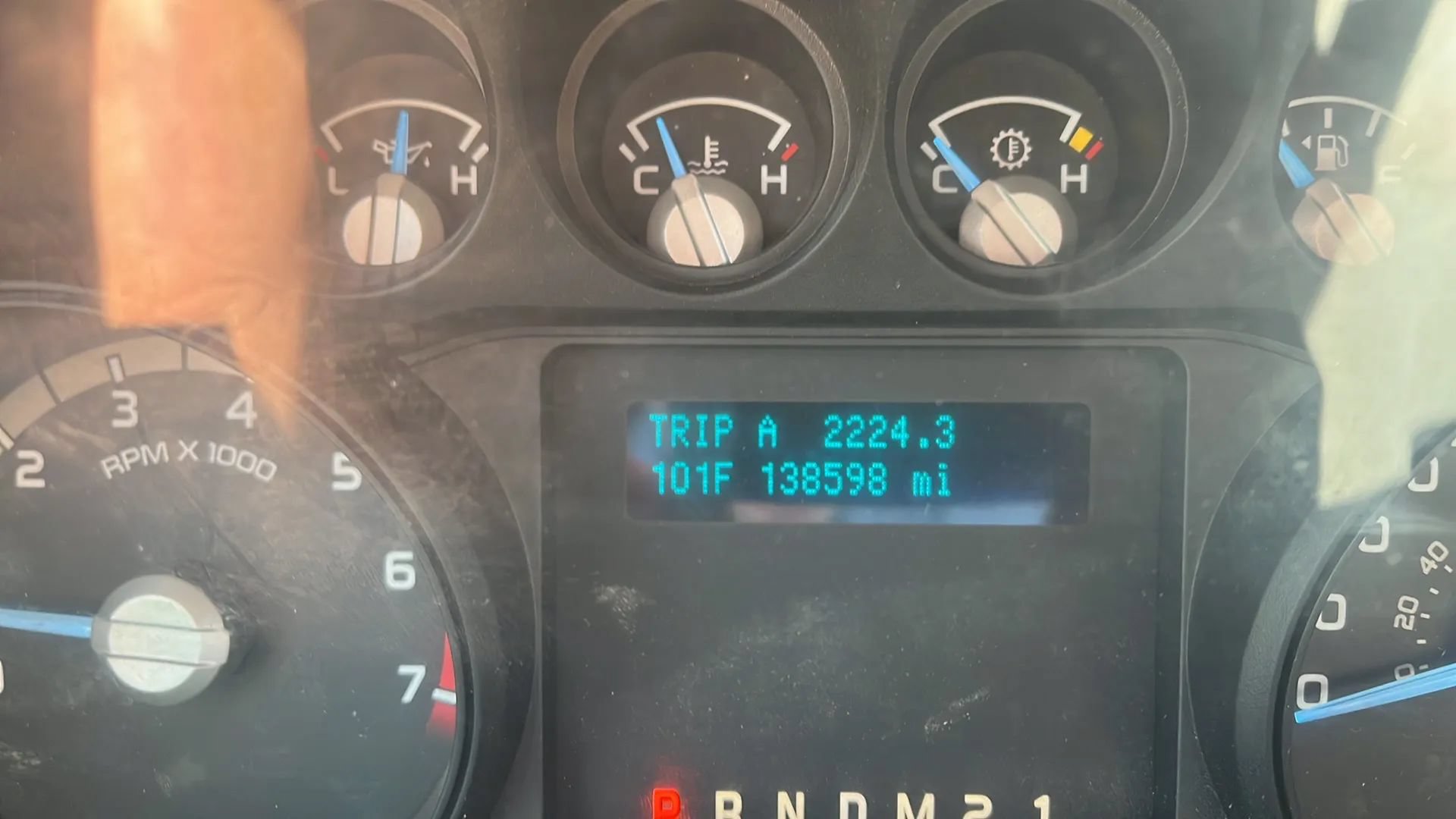 Used 2015 Ford F250 XL w/ Power Equipment Group RWD image 9