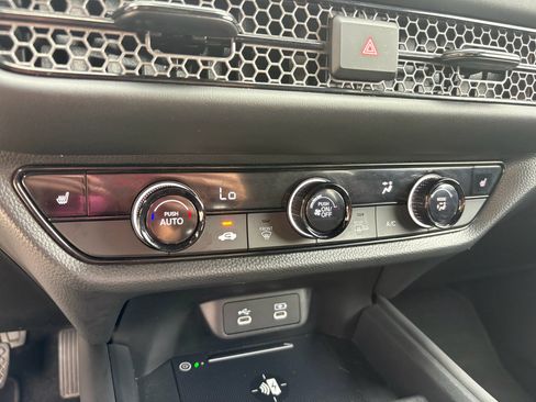 Certified 2026 Honda HR-V Sport image 17