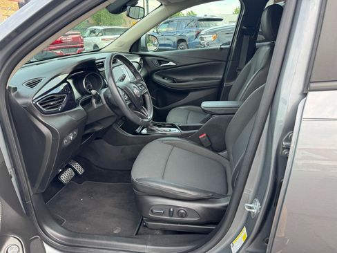 Used 2023 Buick Encore GX Select w/ Sport Touring Package FWD image 11