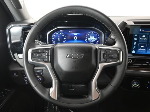 Used 2024 Chevrolet Silverado 1500 RST image 32