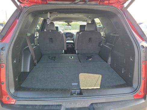 Certified 2023 Chevrolet Traverse LT image 24
