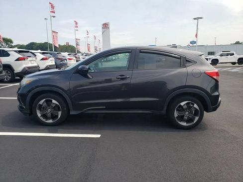 Used 2018 Honda HR-V EX image 9