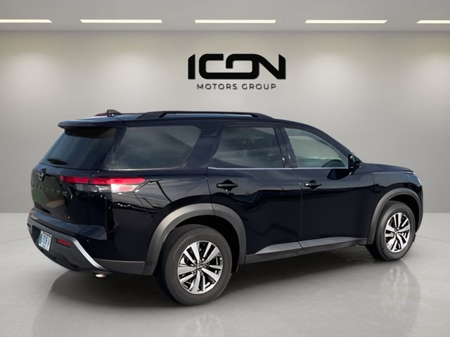 Used 2026 Nissan Pathfinder SL AWD/4WD image 4