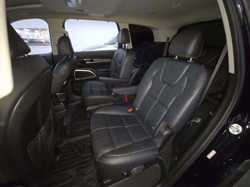 Used 2021 Kia Telluride EX w/ EX Premium Package AWD/4WD image 7
