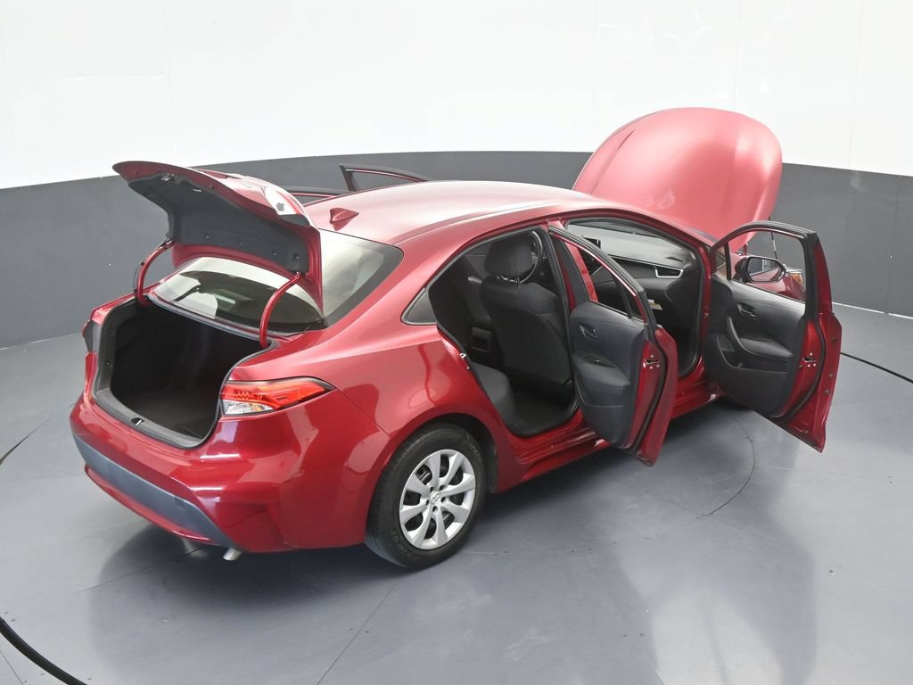 Used 2022 Toyota Corolla LE FWD image 61