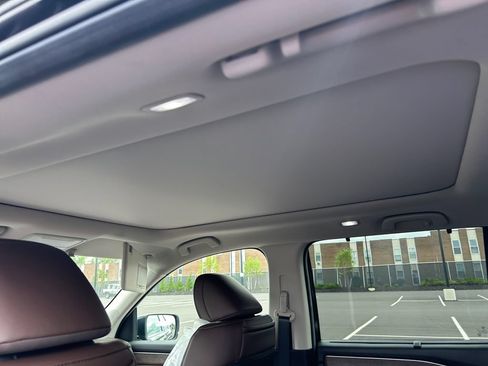 New 2026 Honda Pilot Elite image 17