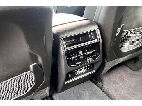 Used 2024 Jeep Grand Cherokee Overland AWD/4WD image 26