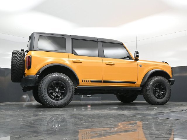 Used 2021 Ford Bronco First Edition AWD/4WD image 48