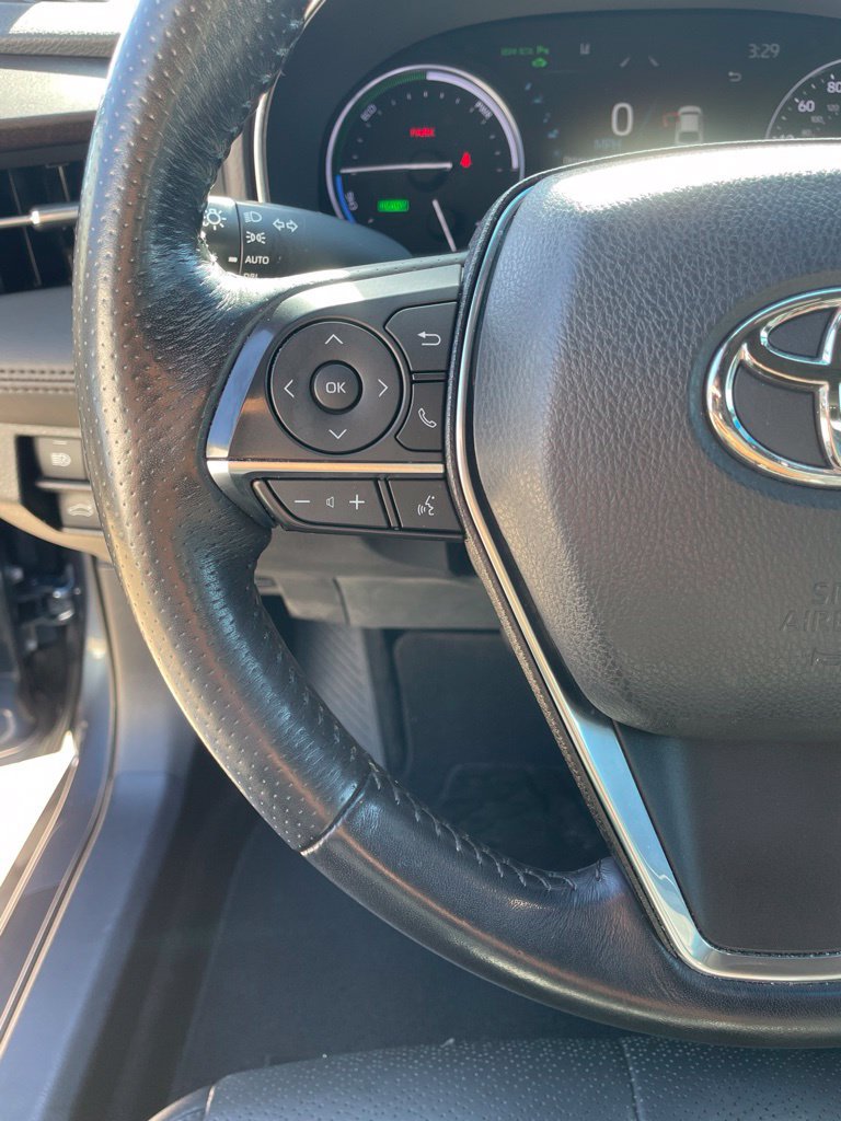Used 2021 Toyota Avalon Limited w/ Advanced Safety Package FWD image 15
