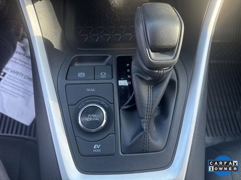 Certified 2025 Toyota RAV4 XLE image 8