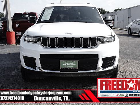 Certified 2025 Jeep Grand Cherokee L Laredo RWD image 8