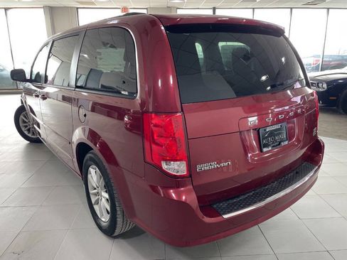 Used 2016 Dodge Grand Caravan SXT image 5