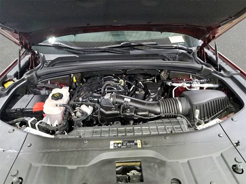 Certified 2023 Jeep Grand Cherokee Limited w/ Trailer Tow Prep Group (B) image 26