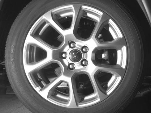 Used 2025 Jeep Compass Limited image 15