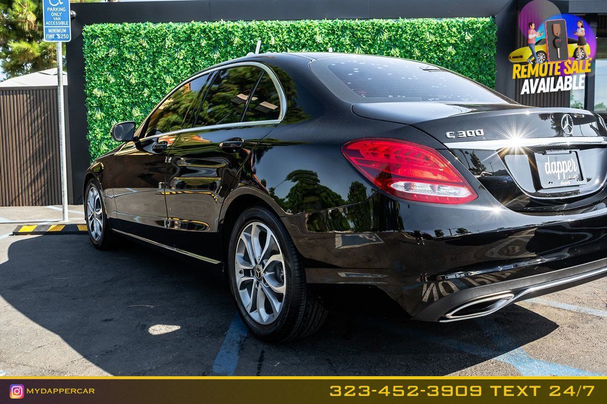 Used 2018 Mercedes-Benz C 300 Sedan image 9