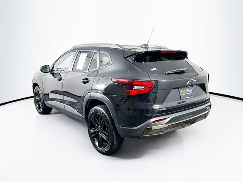 Used 2025 Chevrolet Trax ACTIV w/ Driver Confidence Package image 5