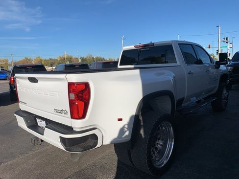 Used 2022 Chevrolet Silverado 3500 High Country w/ Safety Package II image 6