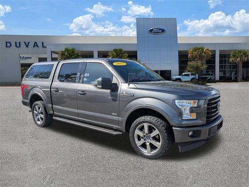 Used 2017 Ford F150 XLT w/ Equipment Group 302A Luxury image 2
