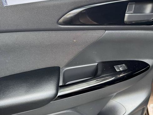 Used 2019 Mitsubishi Eclipse Cross LE AWD/4WD image 15