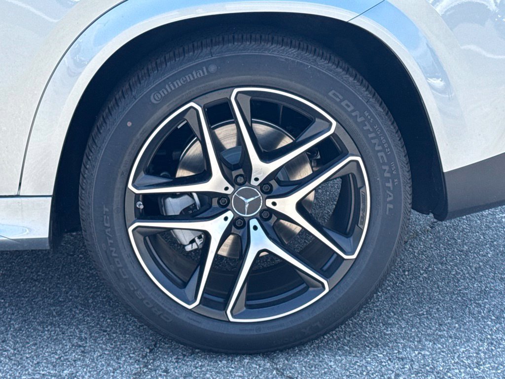 New 2026 Mercedes-Benz GLE 53 AMG 4MATIC Coupe image 18