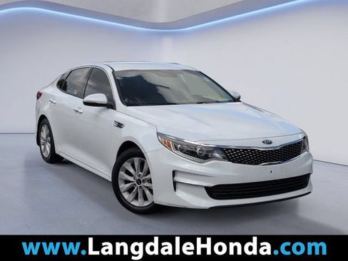 Used 2017 Kia Optima EX FWD image 1