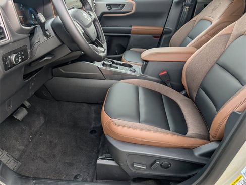 New 2025 Ford Bronco Sport Outer Banks image 15