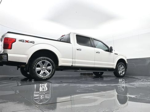 Used 2019 Ford F150 Lariat w/ Equipment Group 502A Luxury AWD/4WD image 26