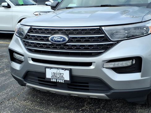 Used 2023 Ford Explorer XLT w/ Equipment Group 202A AWD/4WD image 37