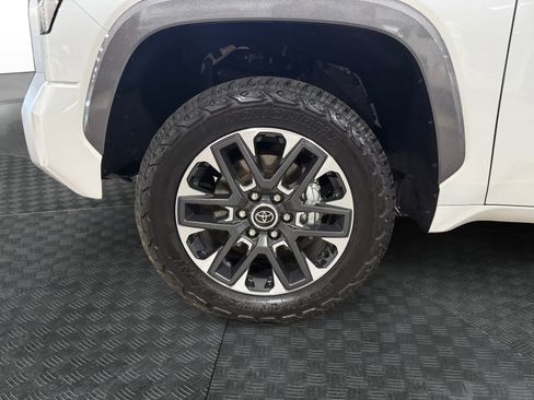 Used 2023 Toyota Tundra Limited AWD/4WD image 15