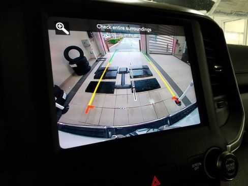 Used 2021 RAM 1500 Laramie image 10