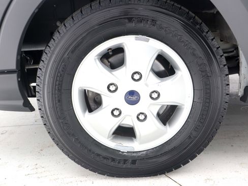 Used 2017 Ford Transit 350 XLT image 25