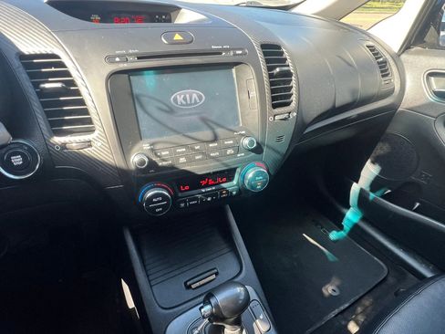 Used 2015 Kia Forte EX w/ EX Premium Package FWD image 22