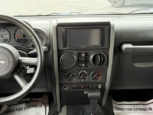 Used 2007 Jeep Wrangler Unlimited X w/ Dual Top Group RWD image 16