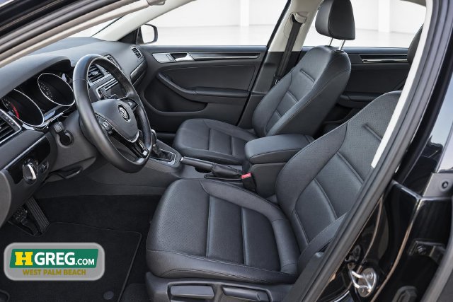 Used 2016 Volkswagen Jetta SEL FWD image 10