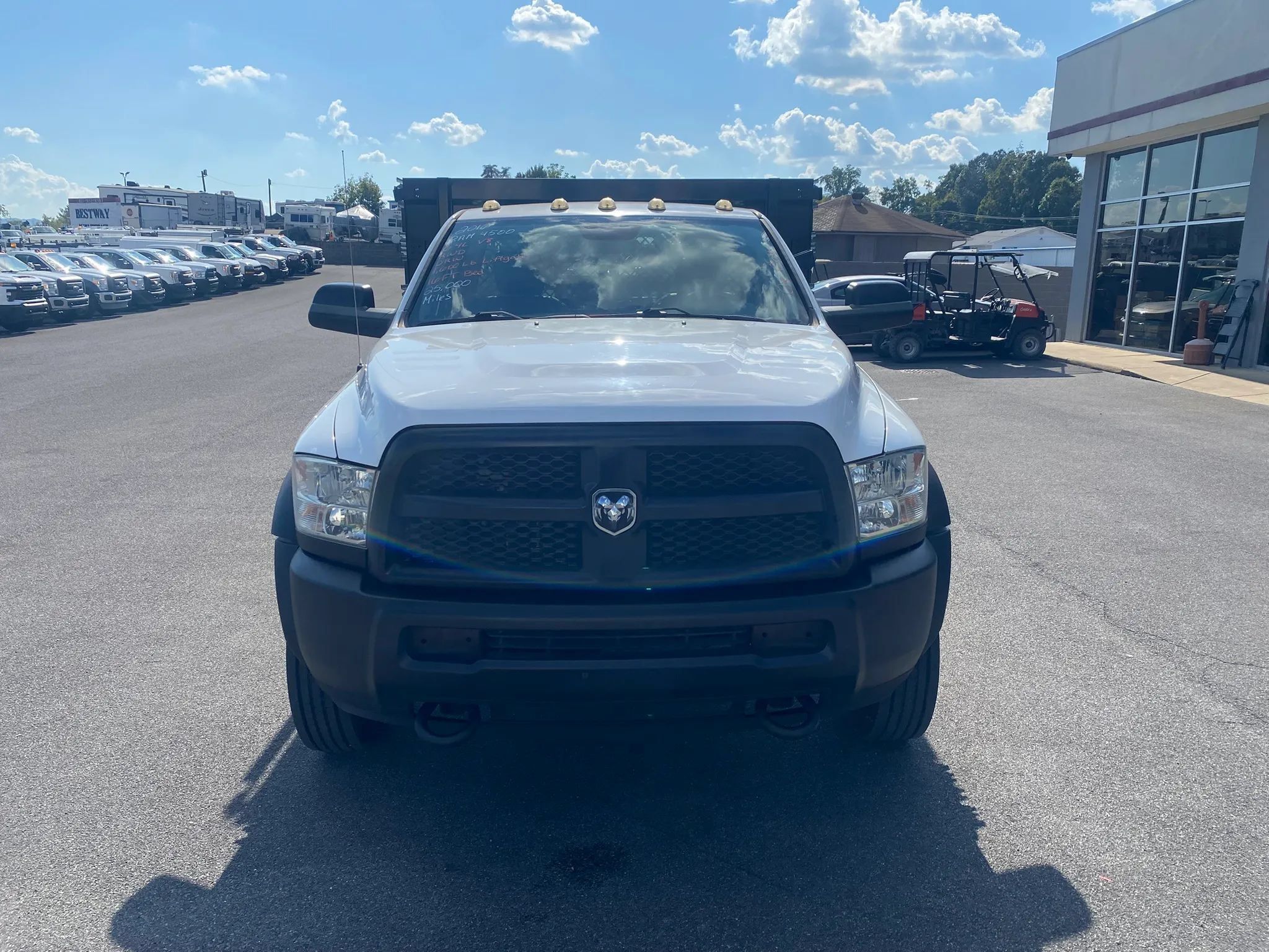 Used 2016 RAM 4500 Tradesman RWD image 2